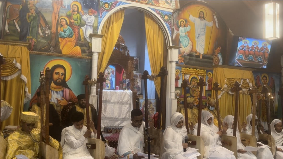 Many people, many souls, one church, one Lord.